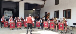 Read more about the article Frühschoppen des Blasorchesters Ismaning am Heisshof